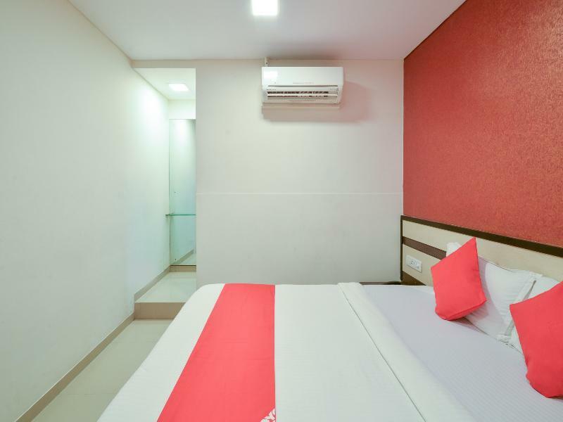 Hotel Minerva Residency Мумбаи Экстерьер фото